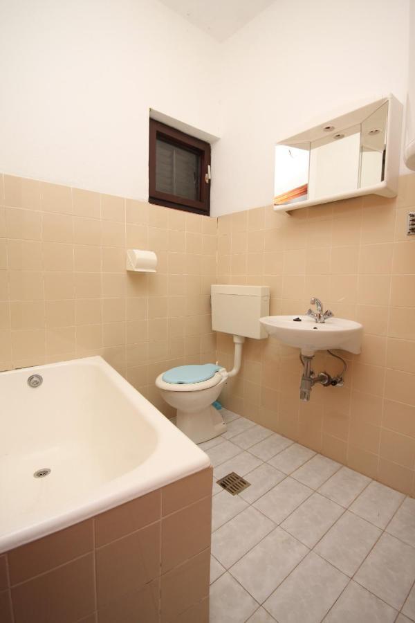 Apartment Metajna 4120C מראה חיצוני תמונה